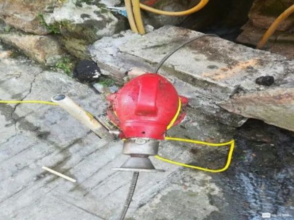 疏通器管道疏通弹簧（疏通器管道疏通弹簧的方法）